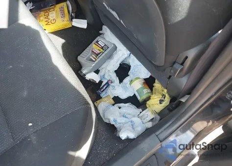 2009 Toyota Matrix S z USA, uszkodzony, nr VIN 2T1KE40EX9C009336